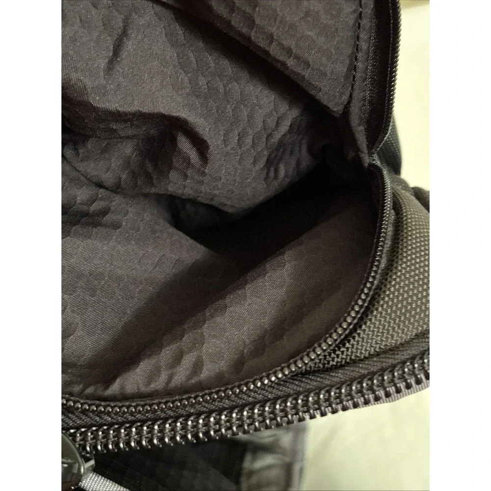 Tumi Alpha Bravo Kelley Chest Sling Bag Black Ballistic Nylon 232399D